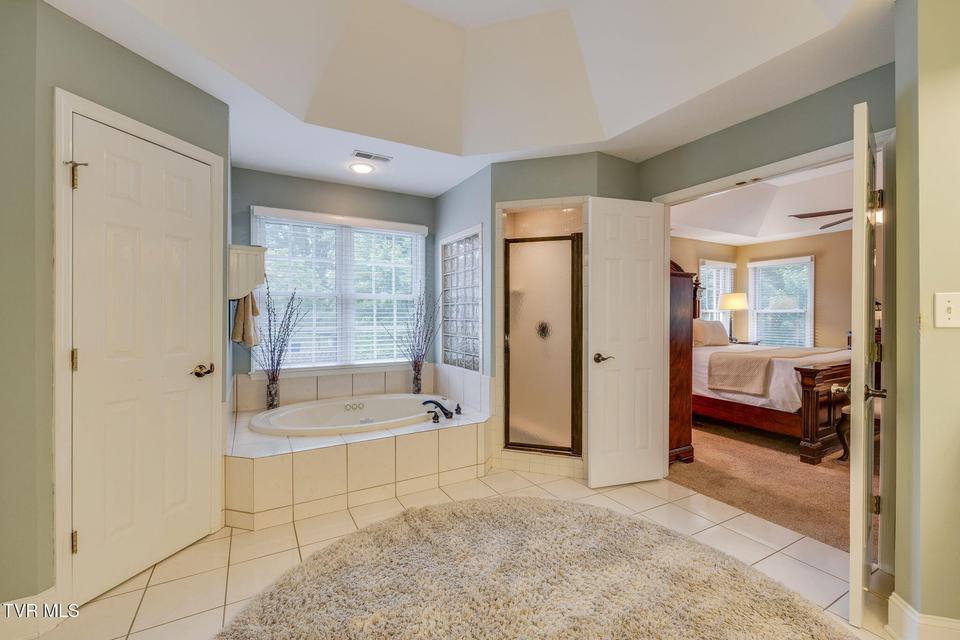 Photo #39: 117 Quail Heights Court