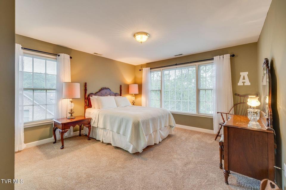 Photo #45: 117 Quail Heights Court