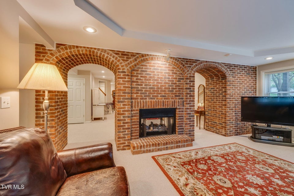 Photo #56: 117 Quail Heights Court