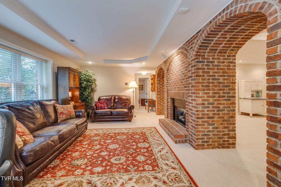 Photo #55: 117 Quail Heights Court