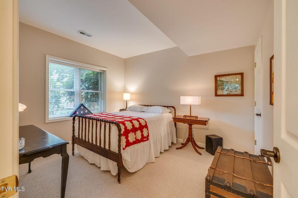 Photo #62: 117 Quail Heights Court