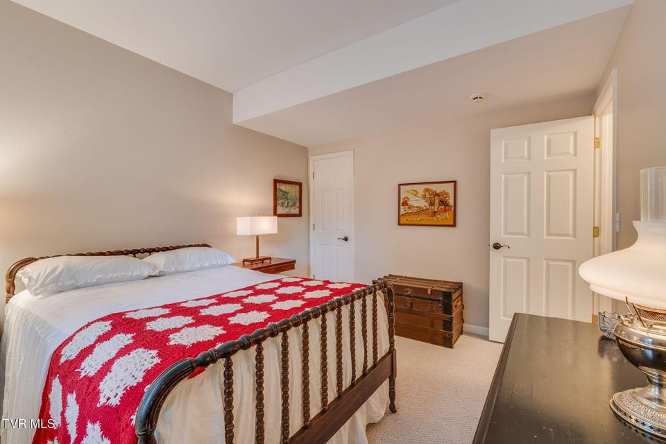 Photo #64: 117 Quail Heights Court