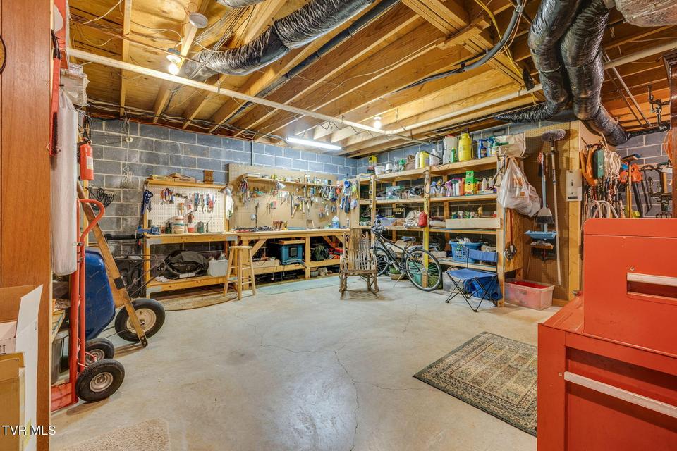 Photo #66: 117 Quail Heights Court