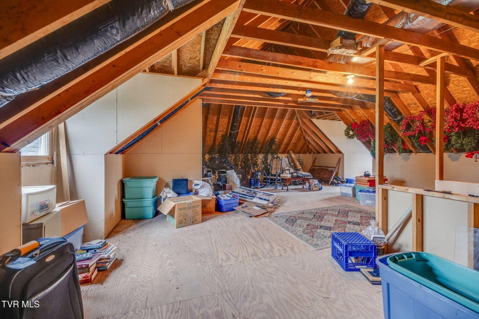 Photo #68: 117 Quail Heights Court