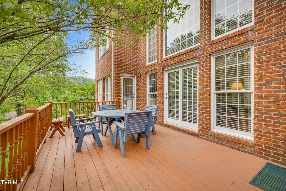 Photo #74: 117 Quail Heights Court