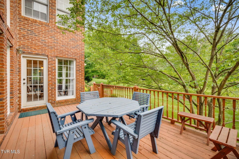 Photo #75: 117 Quail Heights Court