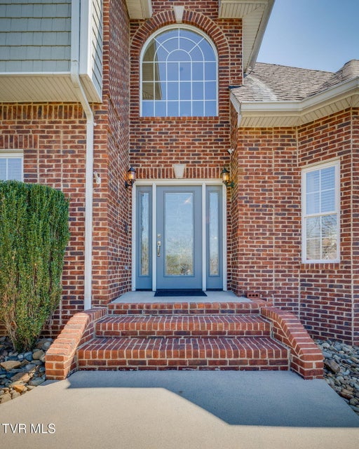 Photo #4: 408 Arrowhead Drive