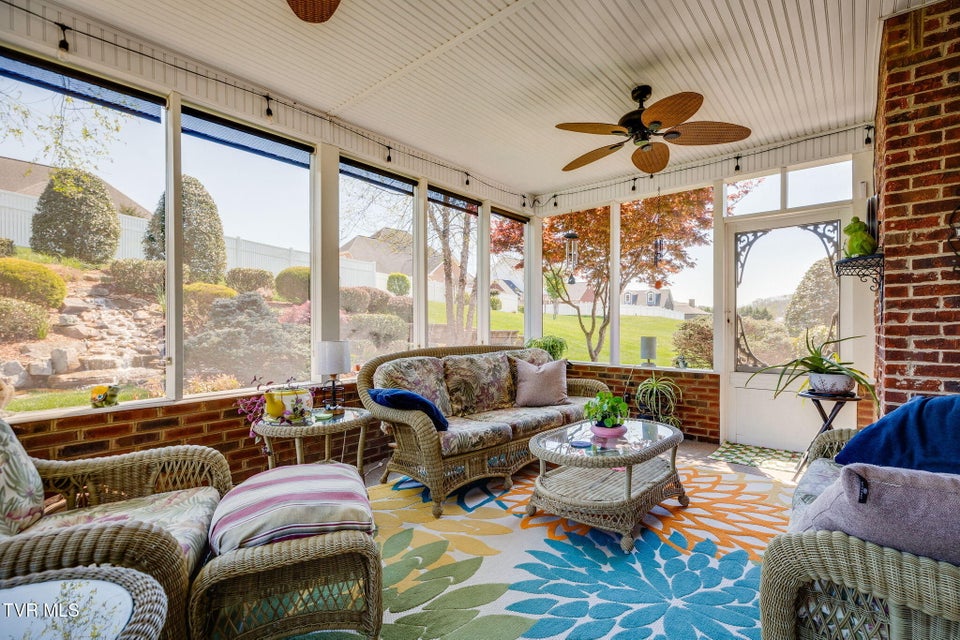 Photo #40: 408 Arrowhead Drive