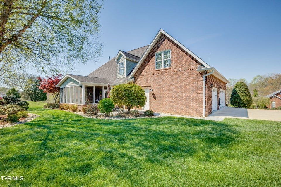 Photo #41: 408 Arrowhead Drive