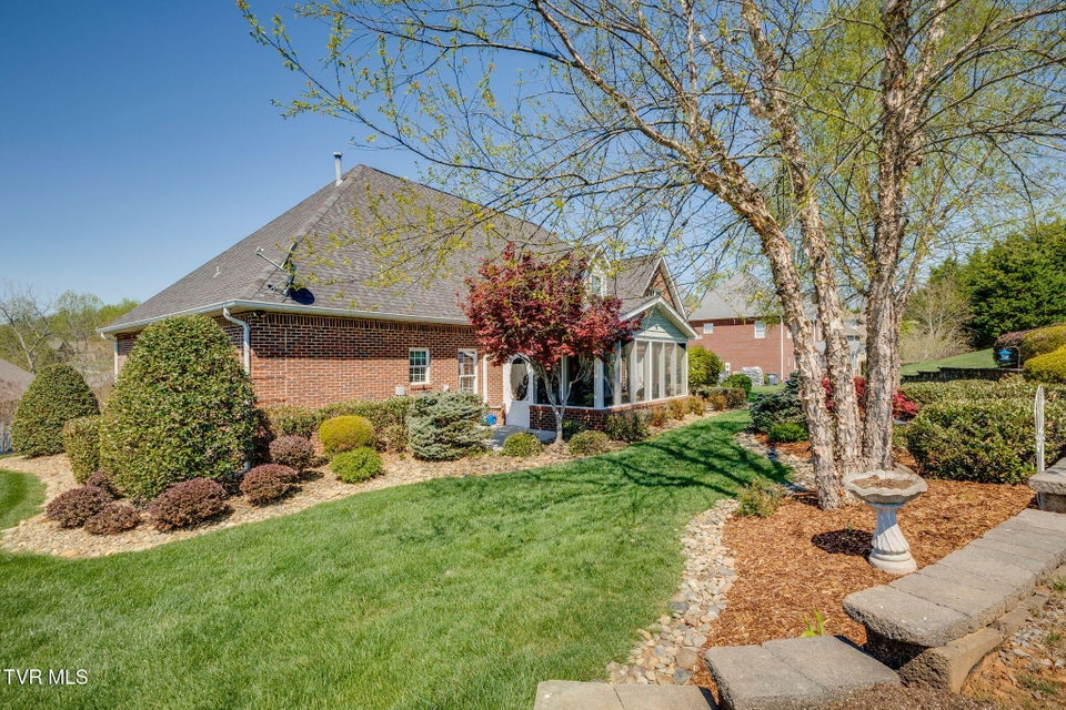 Photo #42: 408 Arrowhead Drive