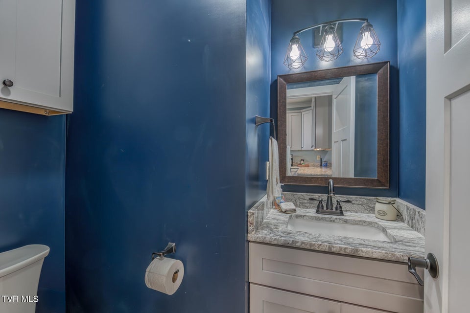 Photo #30: 384 Cross Mountain Drive