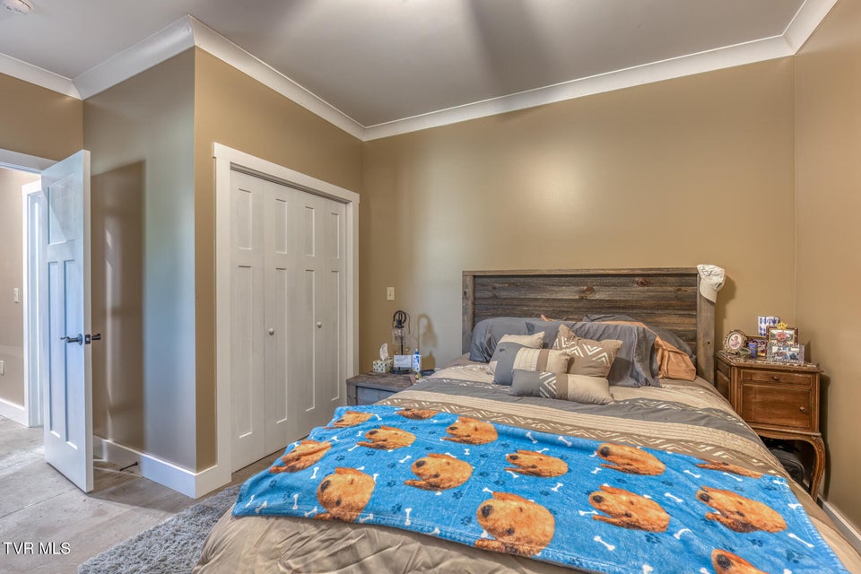 Photo #43: 384 Cross Mountain Drive