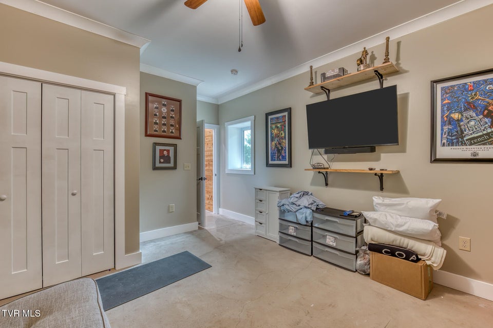 Photo #45: 384 Cross Mountain Drive