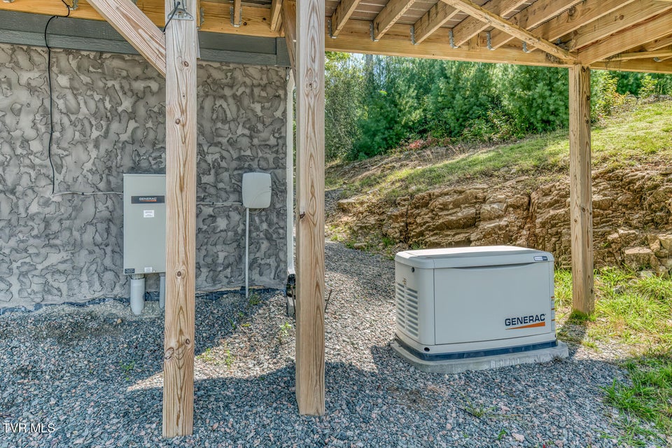 Photo #51: 384 Cross Mountain Drive