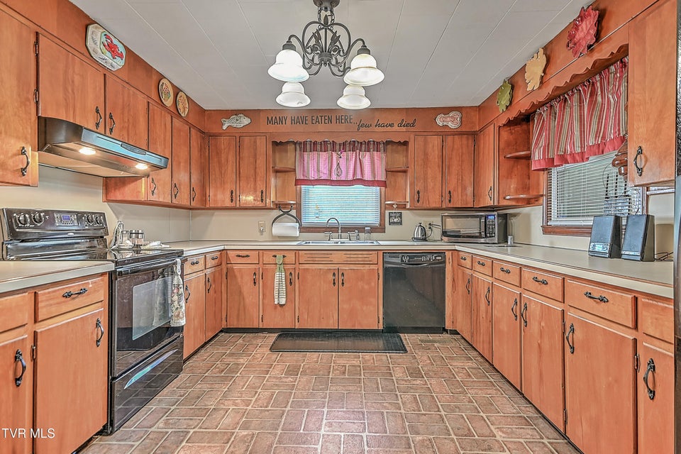 Photo #6: 111 Cotton Drive