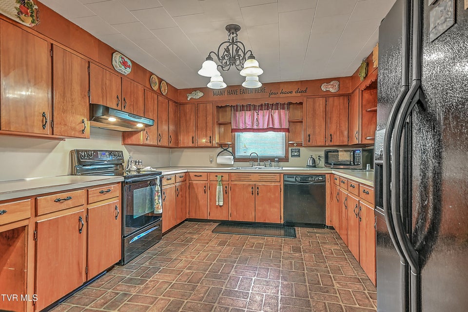 Photo #7: 111 Cotton Drive