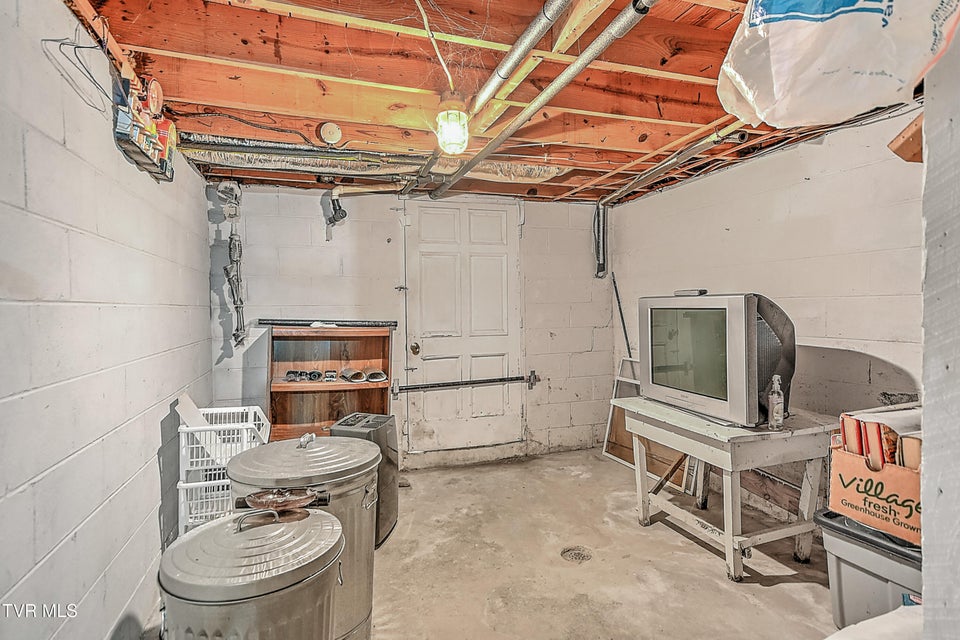 Photo #33: 111 Cotton Drive