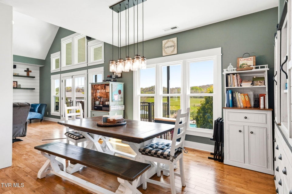 Photo #7: 605 Church Lane