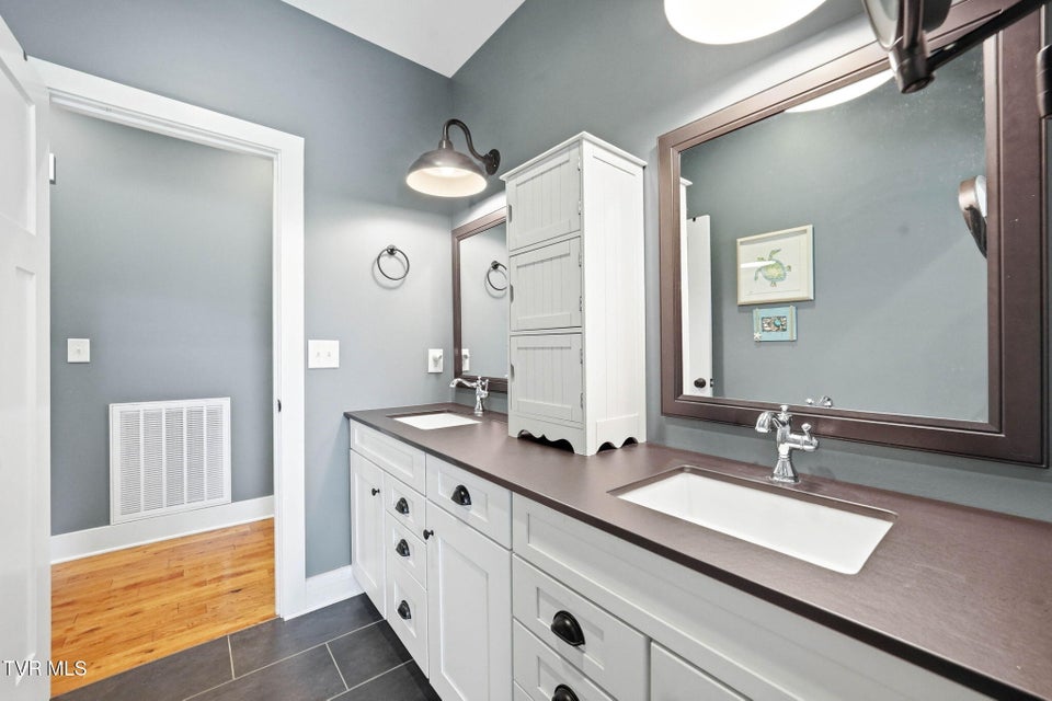 Photo #16: 605 Church Lane