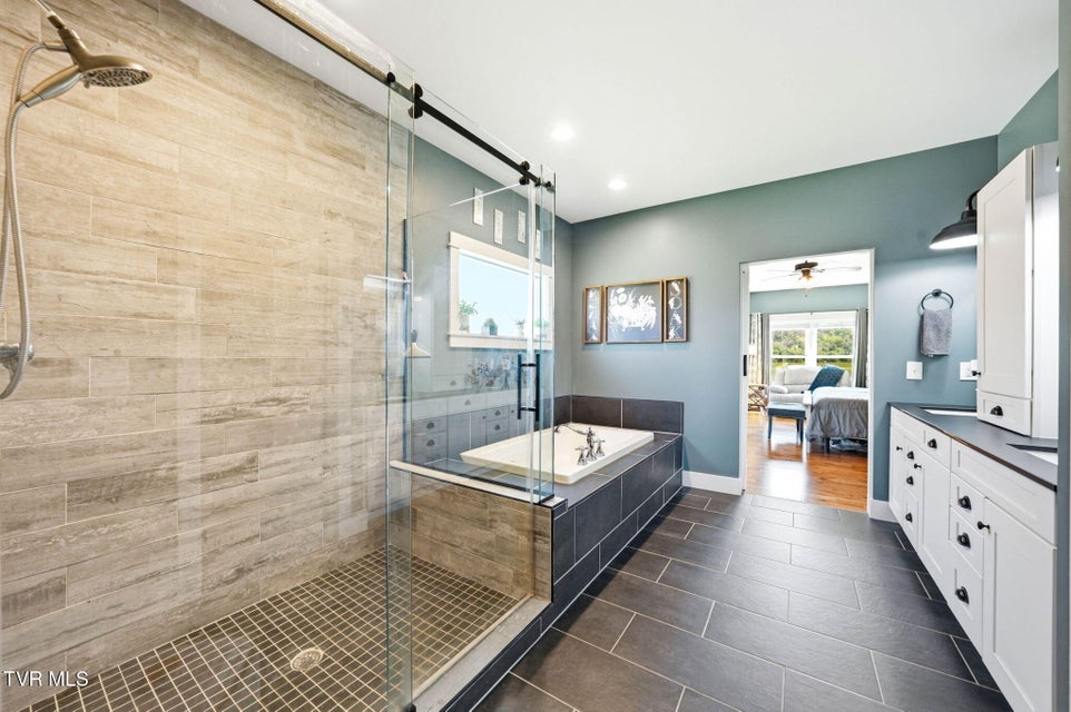 Photo #22: 605 Church Lane