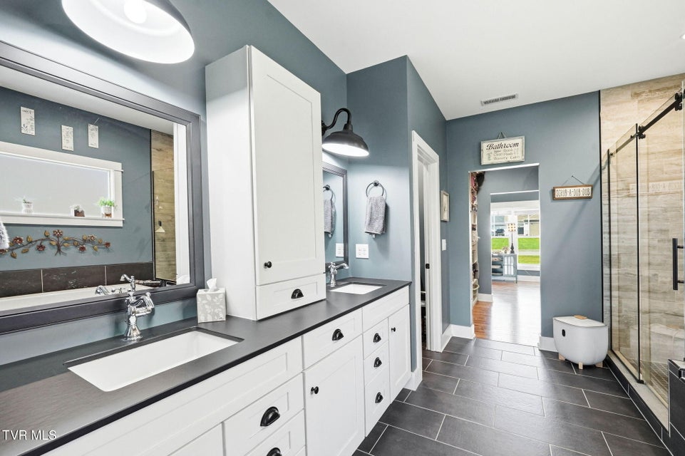 Photo #24: 605 Church Lane