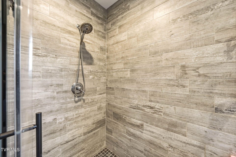 Photo #26: 605 Church Lane