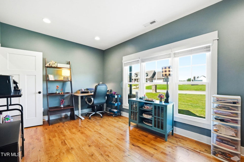 Photo #31: 605 Church Lane