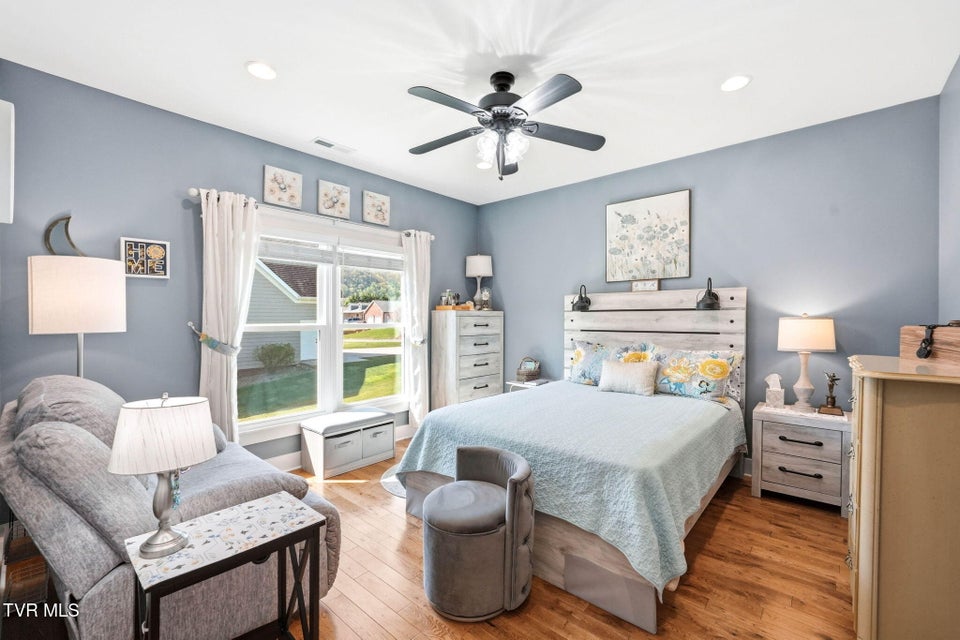 Photo #40: 605 Church Lane