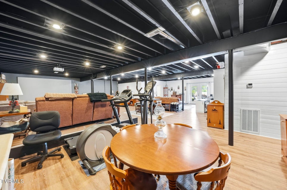 Photo #56: 605 Church Lane