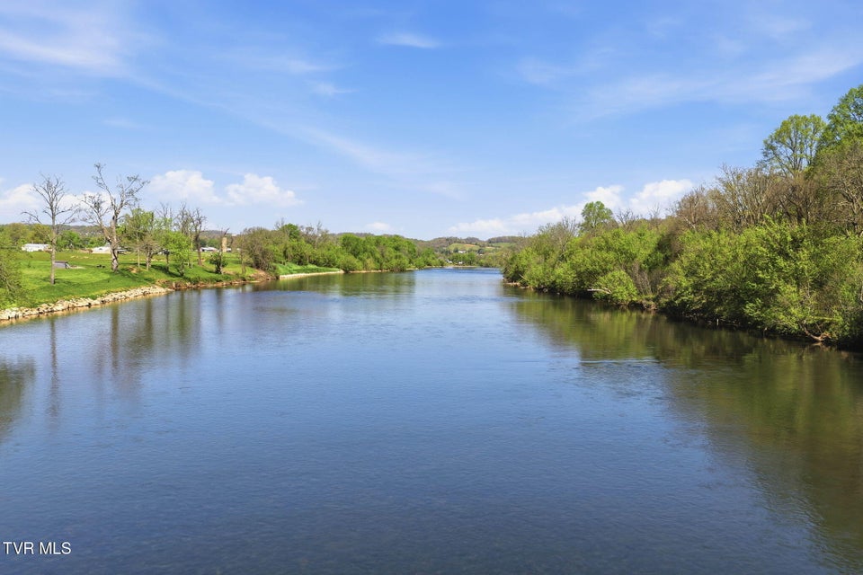 Photo #77: 605 Church Lane