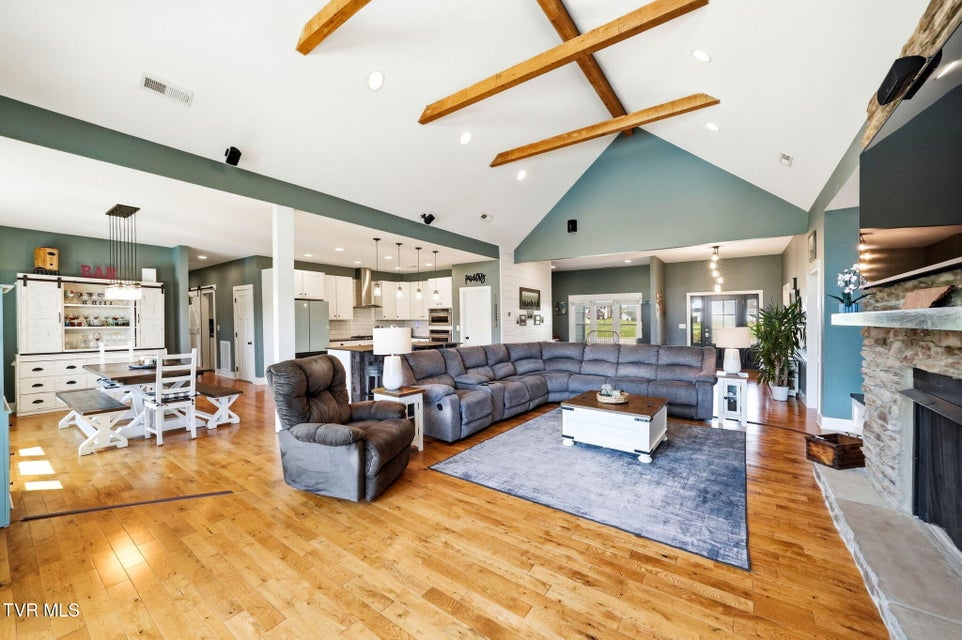 Photo #51: 605 Church Lane