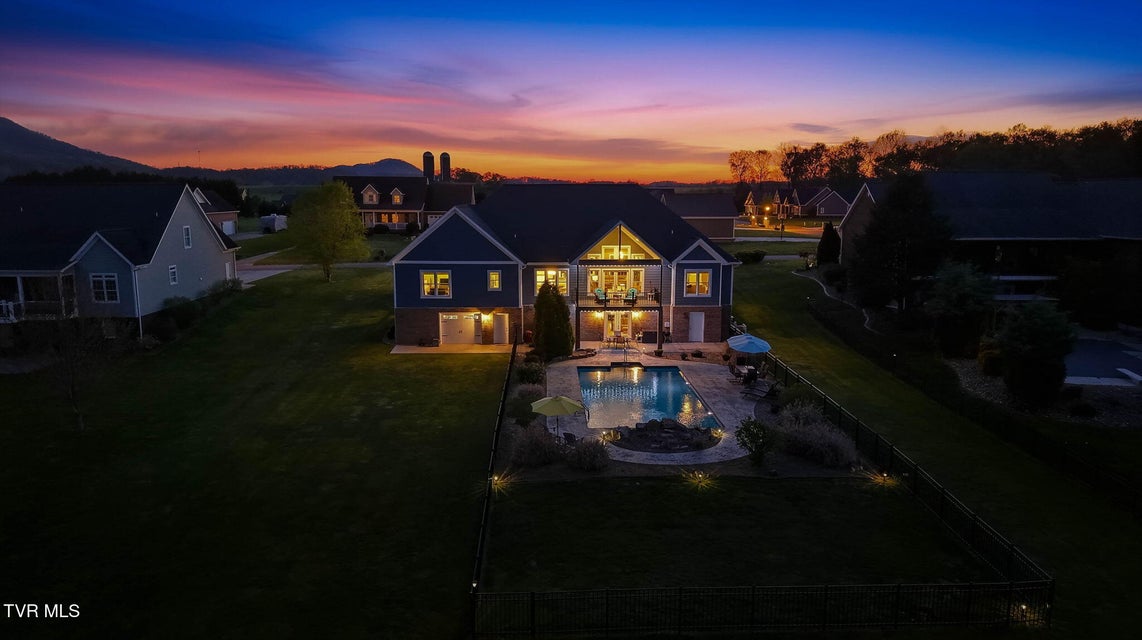 Photo #3: 605 Church Lane