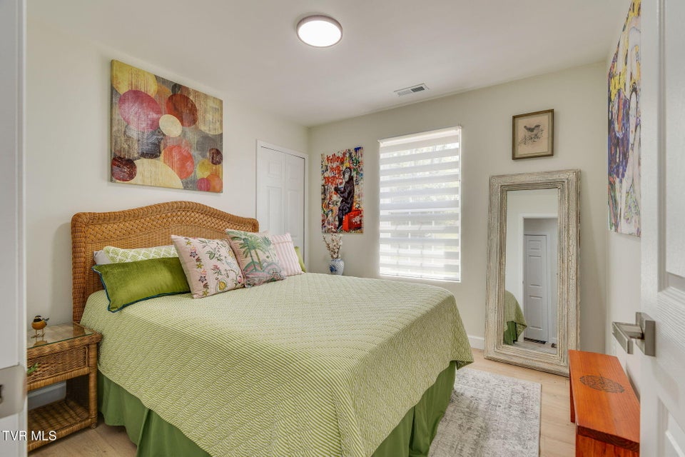 Photo #12: 1817 Ridgemont Drive