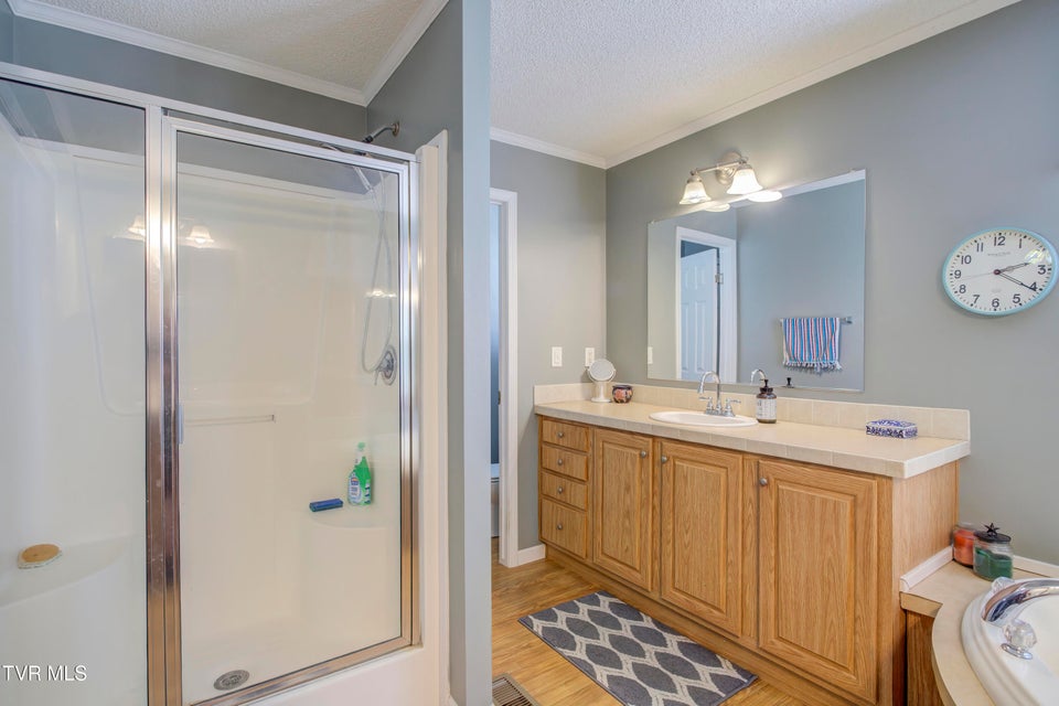 Photo #24: 617 Telford New Victory Road