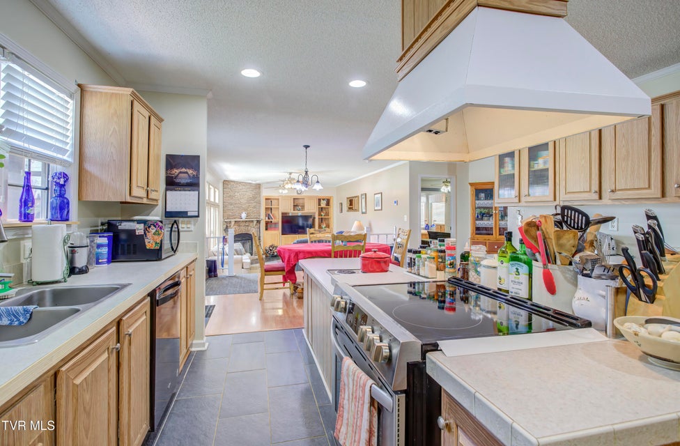 Photo #15: 617 Telford New Victory Road