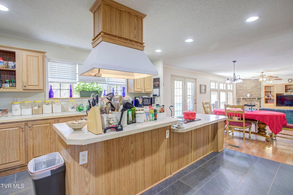 Photo #16: 617 Telford New Victory Road