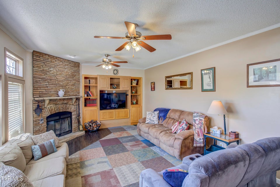 Photo #11: 617 Telford New Victory Road