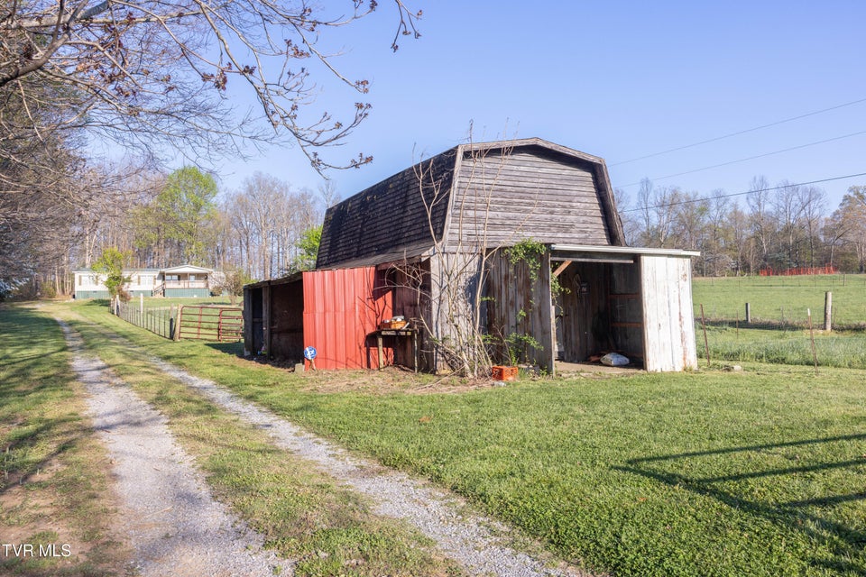 Photo #4: 55 Kay Miller Lane