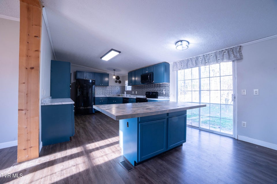 Photo #15: 55 Kay Miller Lane