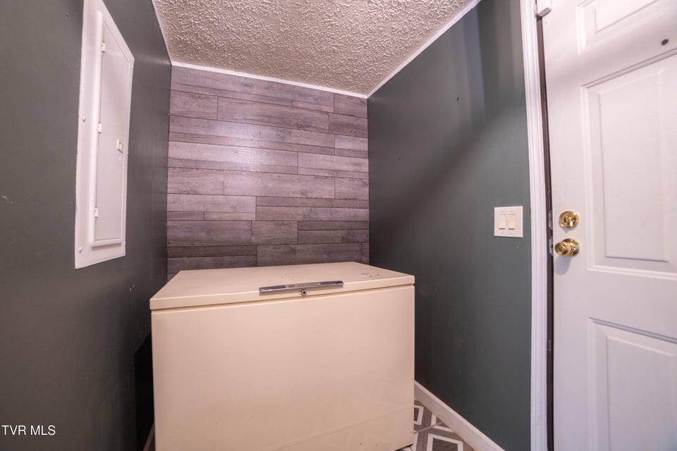 Photo #25: 55 Kay Miller Lane