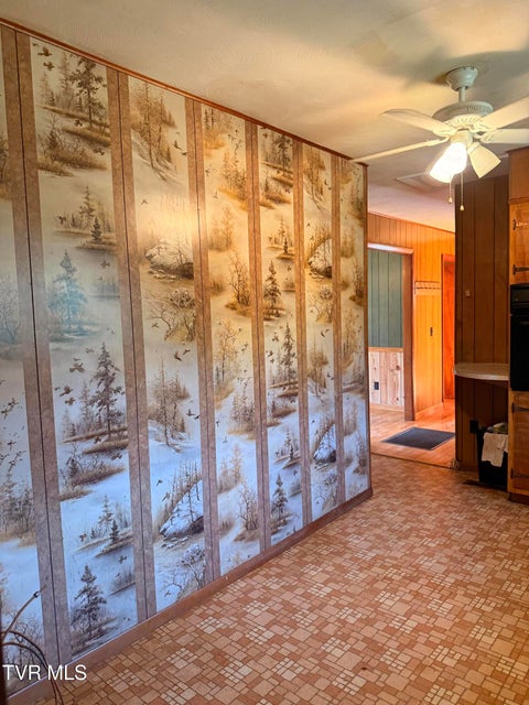 Photo #8: 450 Beech Creek Road