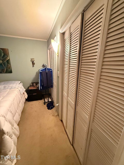 Photo #29: 1507 Baxter Street