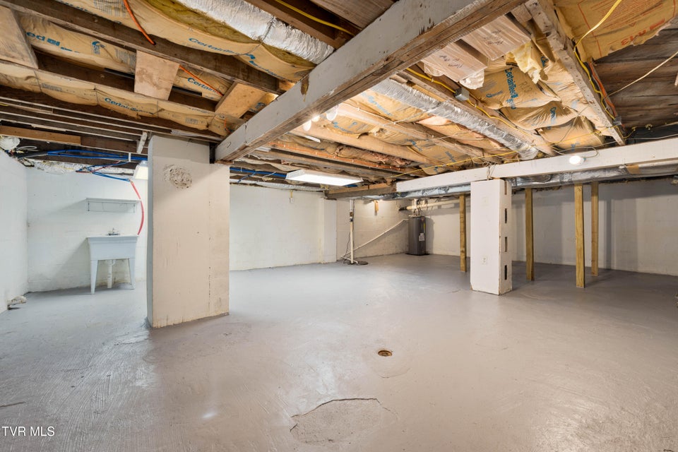 Photo #42: 137 Mary Street