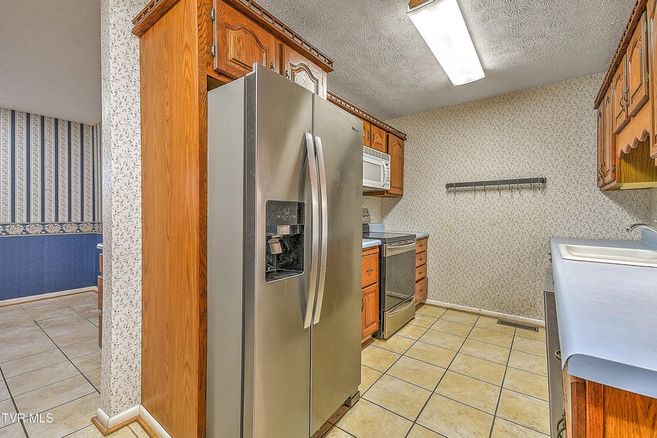 Photo #13: 2133 Swannanoa Avenue