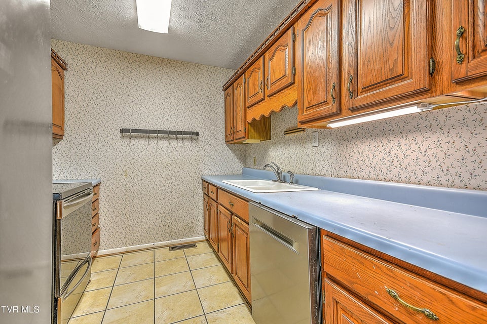 Photo #14: 2133 Swannanoa Avenue