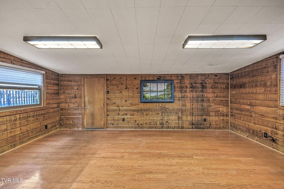 Photo #21: 2133 Swannanoa Avenue