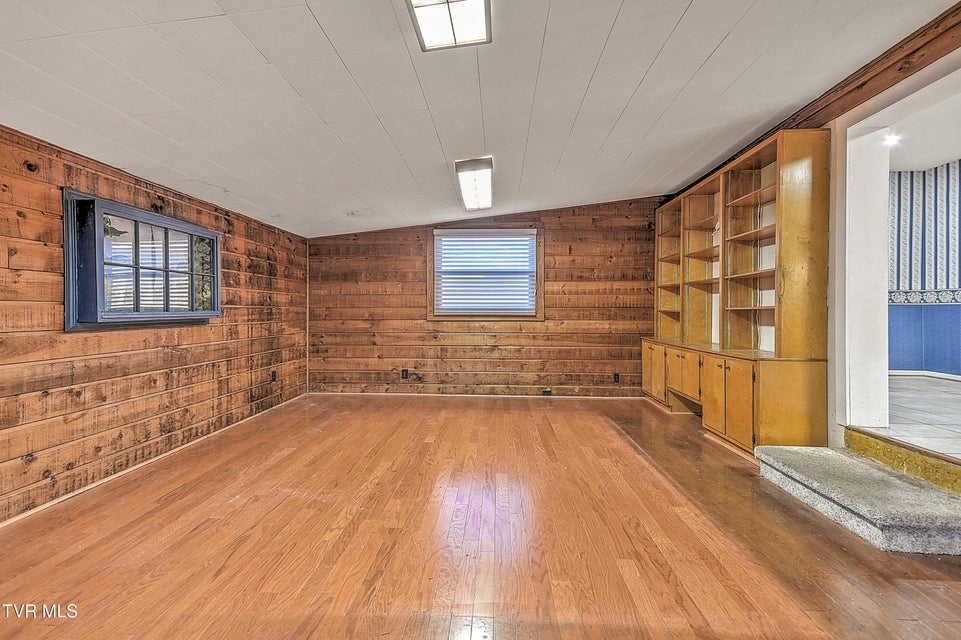 Photo #22: 2133 Swannanoa Avenue