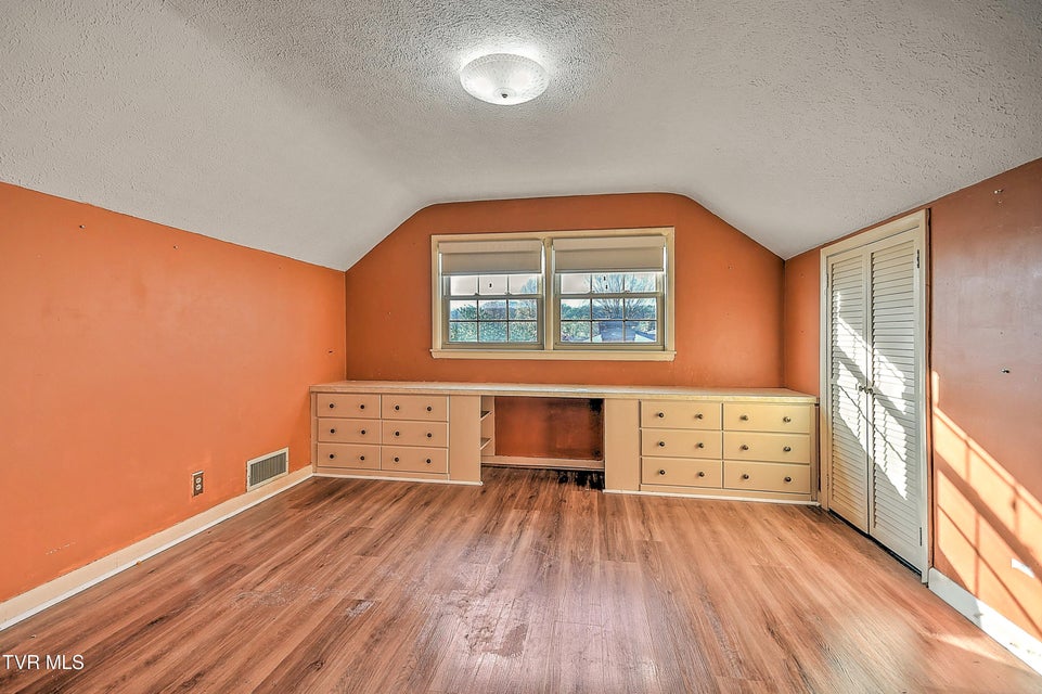 Photo #34: 2133 Swannanoa Avenue