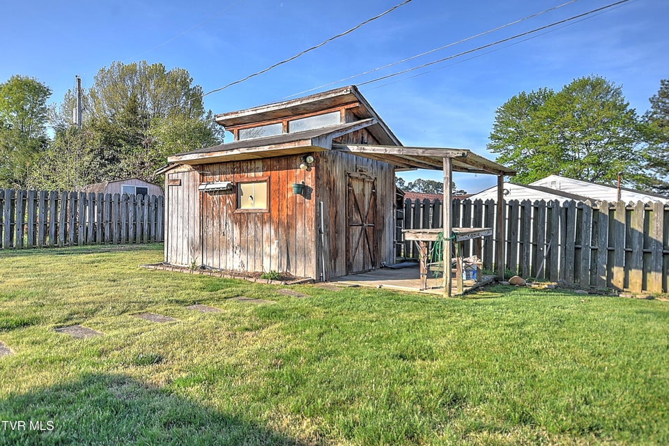 Photo #47: 2133 Swannanoa Avenue