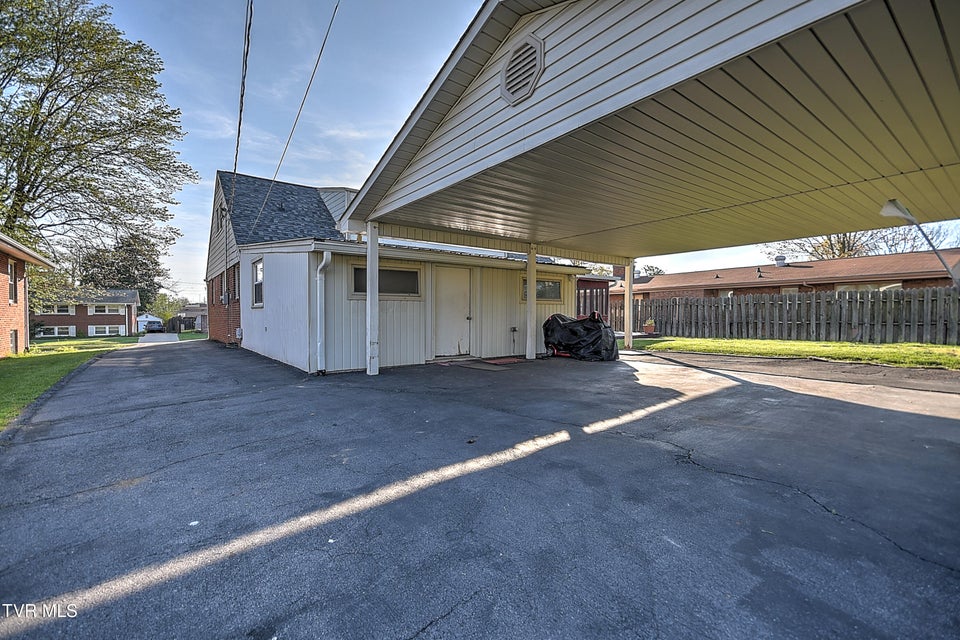 Photo #48: 2133 Swannanoa Avenue